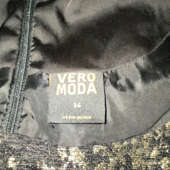 VERA Moda Black & Gold Holiday Mini Dress Size 36 Small - Picture 5 of 5